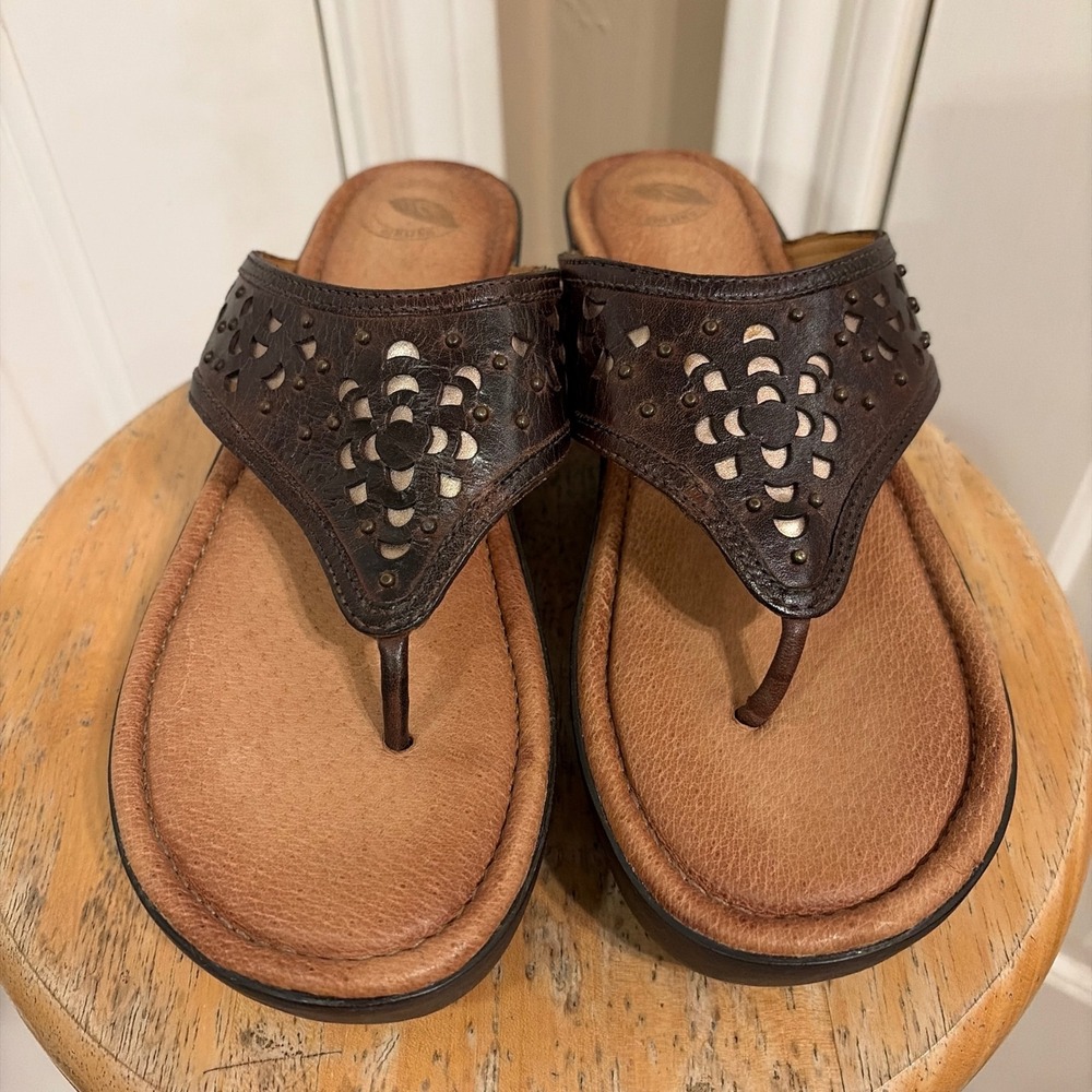 Nurture Womens Villa Platform Wedge Sandals Brown 8M Leather Laser Cut Studded